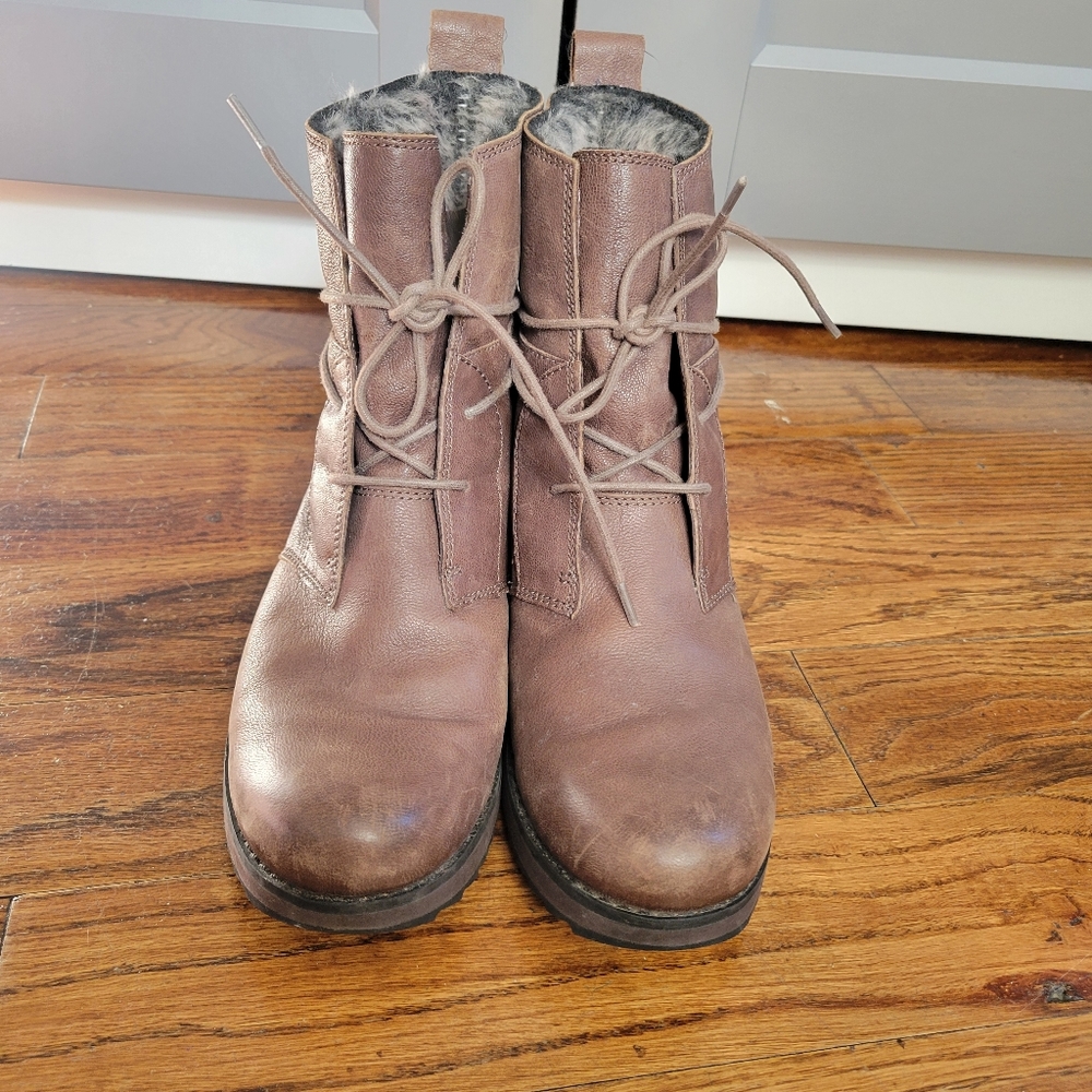 Clark's Minx Judy Narrative Leather Boots